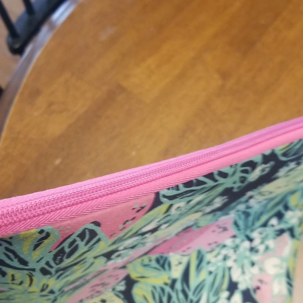Lilly Pulitzer laptop computer bag